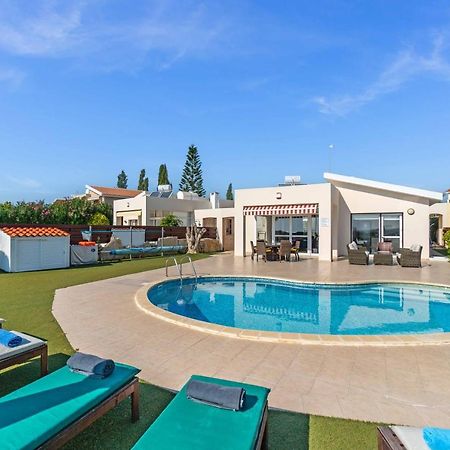 Villa Marina Sunrise By Ezoria Villas Kólpos tón Korallíon Eksteriør bilde